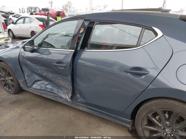 JM1BPBNM6L1167103 Mazda Mazda3 Hatchback Premium Package