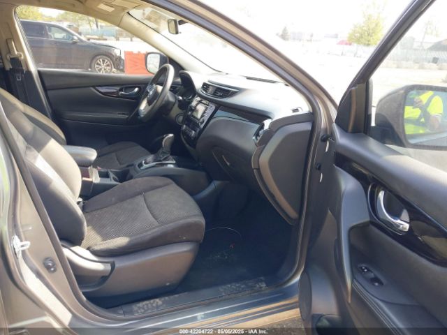 JN1BJ1CPXHW031997 Nissan Rogue Sport Sv