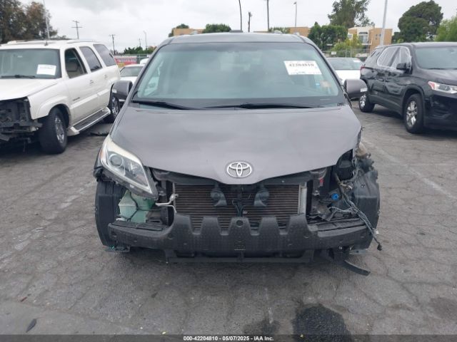 5TDDK3DC4FS097372 Toyota Sienna Limited Premium 7 Passenger