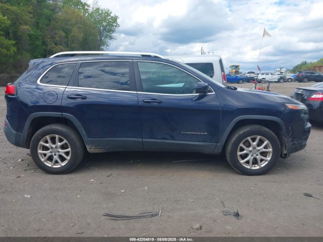 1C4PJMCS6EW125928 Jeep Cherokee Latitude
