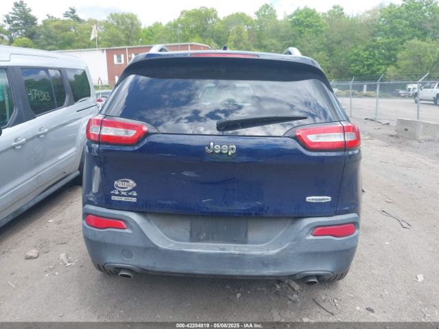 1C4PJMCS6EW125928 Jeep Cherokee Latitude