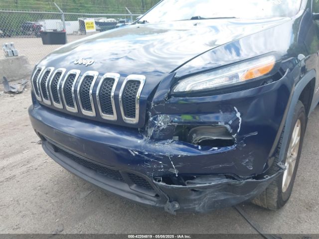 1C4PJMCS6EW125928 Jeep Cherokee Latitude