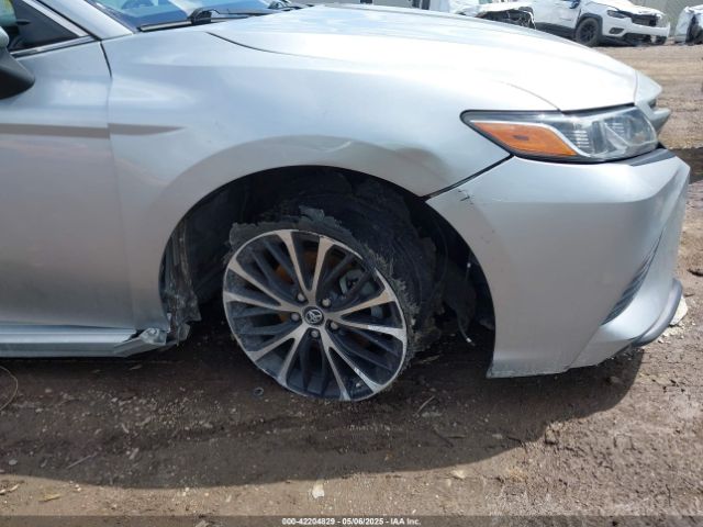 2018 TOYOTA CAMRY 4T1B11HK0JU559930 Photo 5
