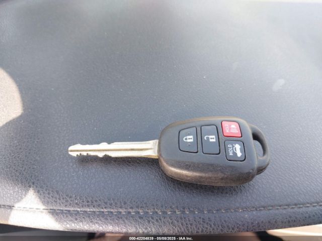 5YFBURHE0FP260415 Toyota Corolla S Plus