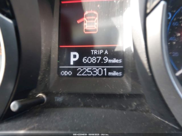 5YFBURHE0FP260415 Toyota Corolla S Plus