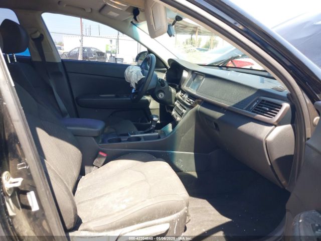 5XXGT4L38JG263243 KIA Optima Lx