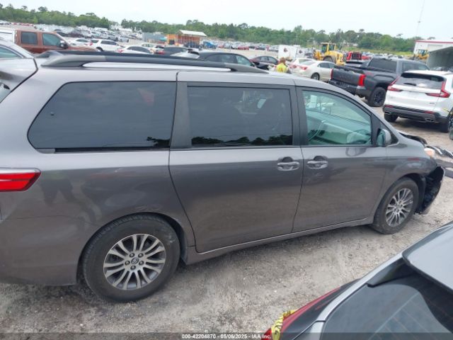 5TDYZ3DC0LS024959 Toyota SIENNA XLE