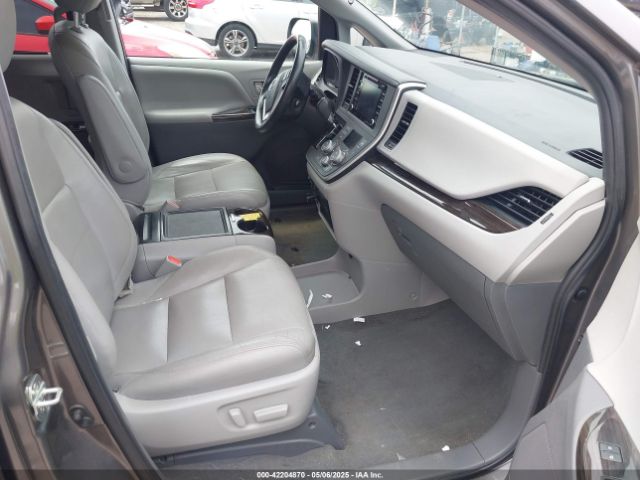5TDYZ3DC0LS024959 Toyota SIENNA XLE