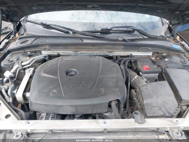 LVY982AKXJP032631 Volvo S90 T5 Momentum