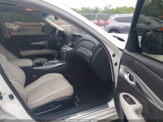 JN1BY1AR4GM271282 Infiniti Q70 3.7x