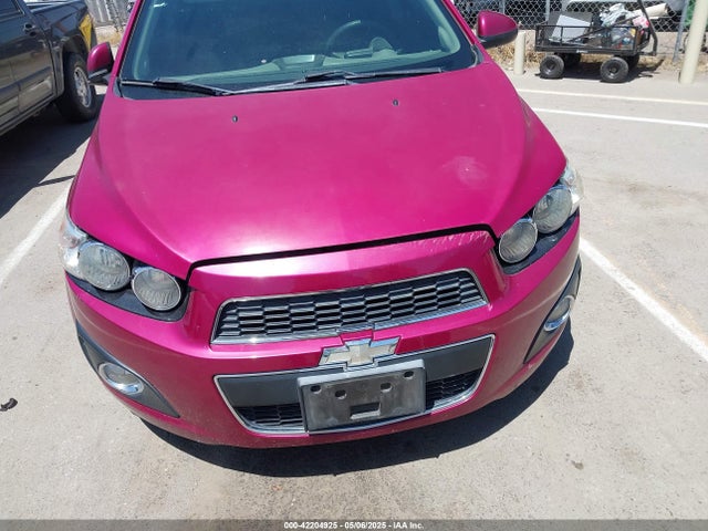 1G1JC5SH7E4121869 Chevrolet Sonic Lt Auto