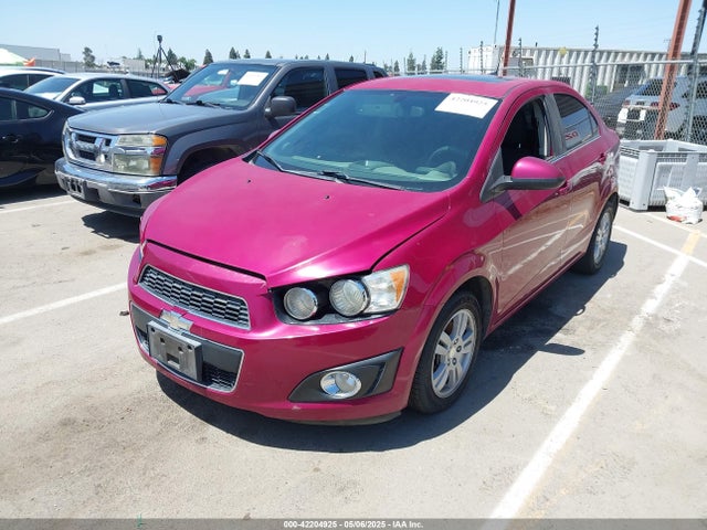 1G1JC5SH7E4121869 Chevrolet Sonic Lt Auto