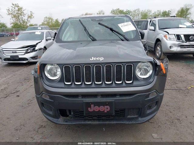 ZACCJBAB9JPJ70730 Jeep Renegade Sport 4x4