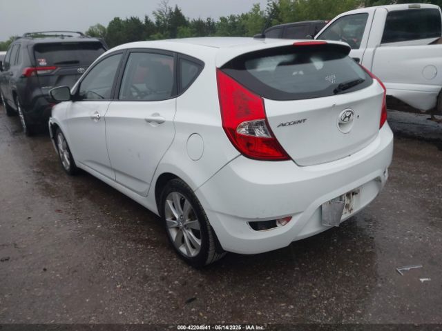 KMHCU5AE3EU163889 Hyundai ACCENT SE