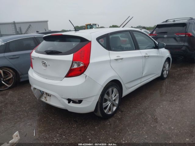 KMHCU5AE3EU163889 Hyundai ACCENT SE