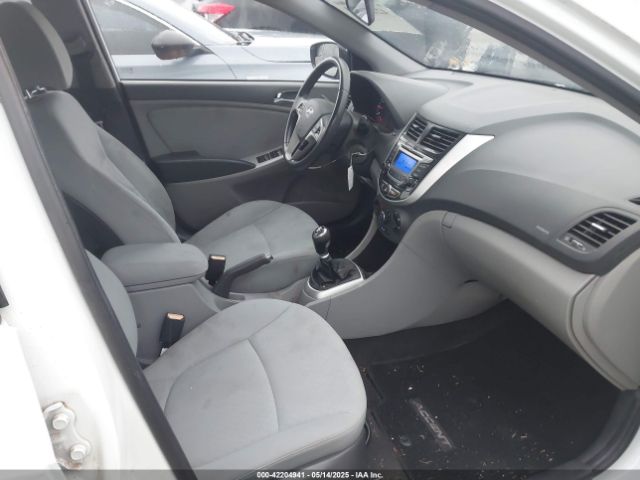 KMHCU5AE3EU163889 Hyundai ACCENT SE