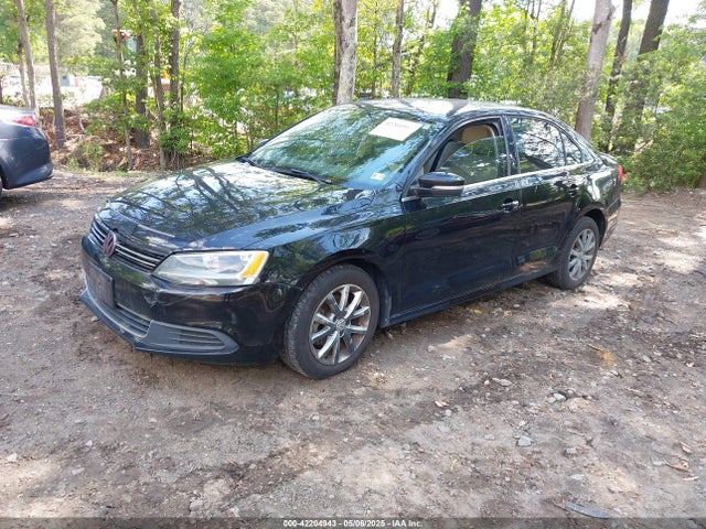 3VWD07AJXEM371105 Volkswagen Jetta 1.8t Se