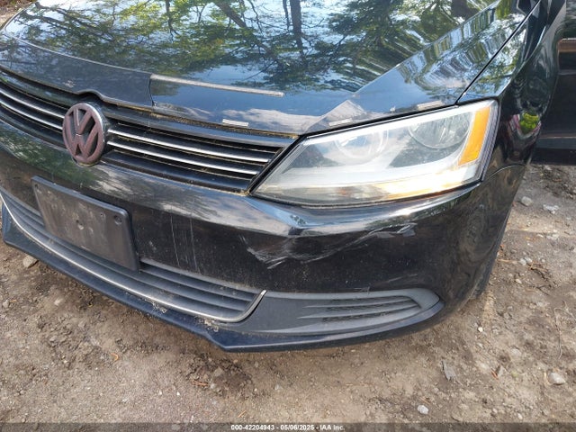 3VWD07AJXEM371105 Volkswagen Jetta 1.8t Se