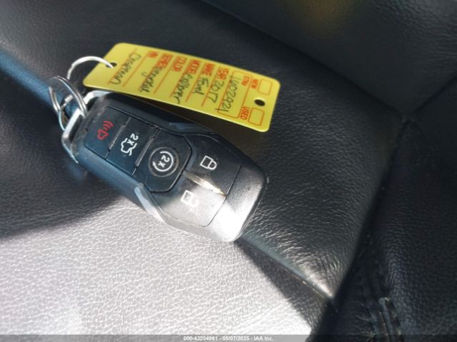 1FM5K8D89HGA25587 Ford EXPLORER XLT