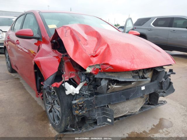 3KPF24AD5NE450111 KIA Forte Lxs