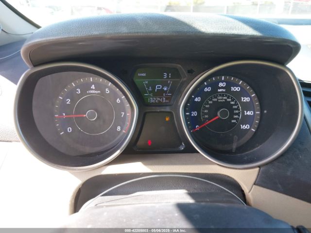 5NPDH4AE9FH602189 Hyundai ELANTRA SE