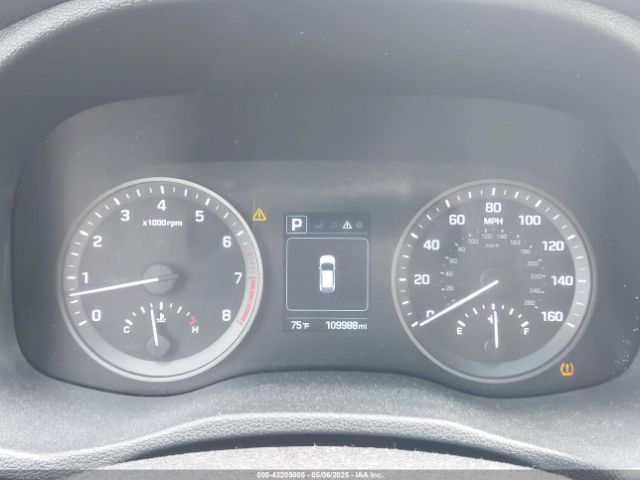 KM8J3CA44HU296655 Hyundai TUCSON SE