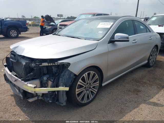 2018 MERCEDES-BENZ CLA 250 WDDSJ4EB4JN617063 Photo 1