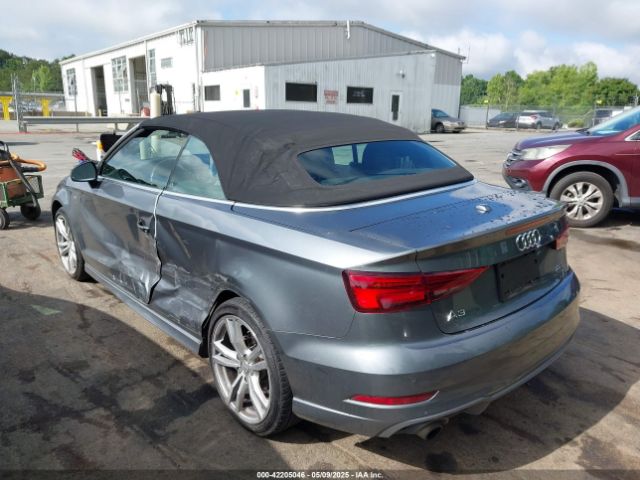 2018 AUDI A3 WAUY8LFF5J1005308 Photo 2