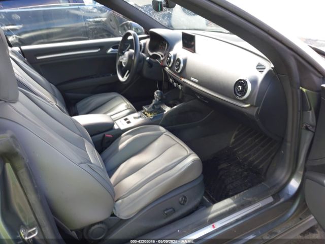 2018 AUDI A3 WAUY8LFF5J1005308 Photo 4
