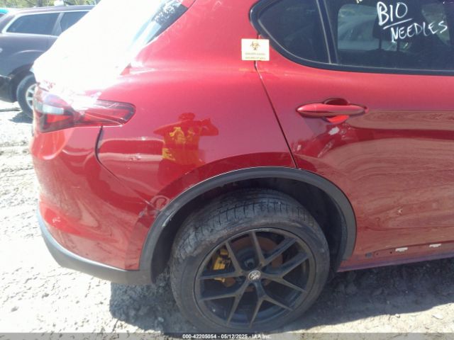 ZASPAKBN1K7C49148 Alfa Romeo Stelvio Ti Sport Awd