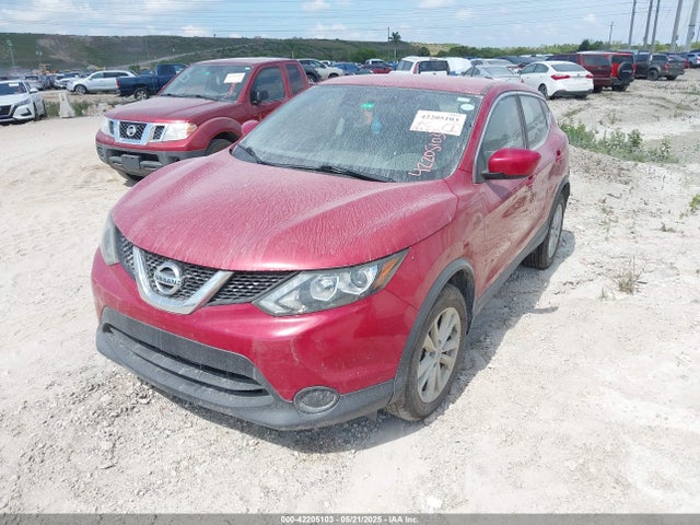 JN1BJ1CR6HW115719 Nissan Rogue Sport S
