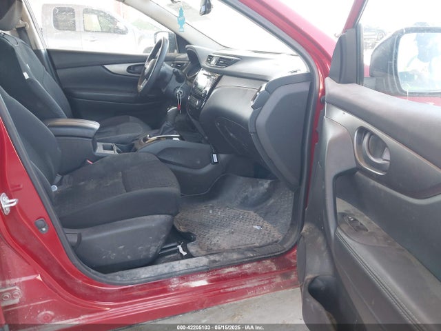 JN1BJ1CR6HW115719 Nissan Rogue Sport S