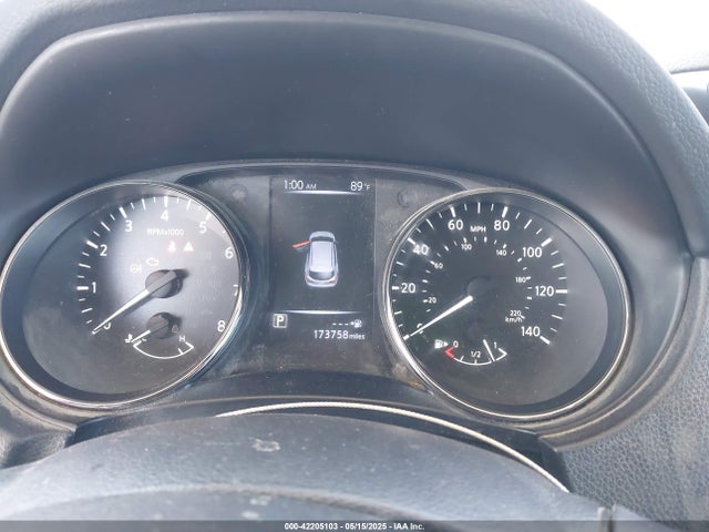 JN1BJ1CR6HW115719 Nissan Rogue Sport S