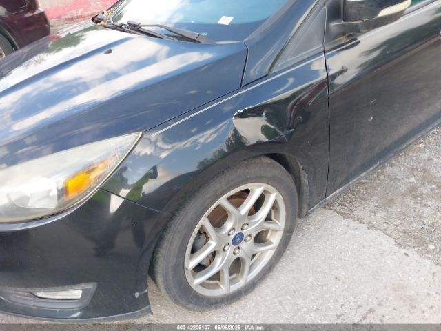 1FADP3K2XFL319559 Ford FOCUS SE