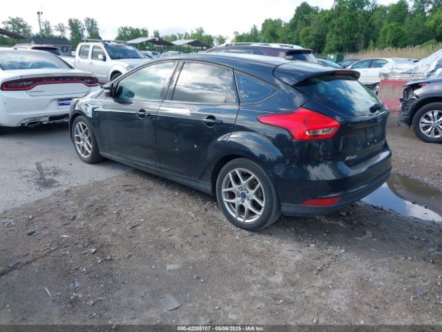 1FADP3K2XFL319559 Ford FOCUS SE