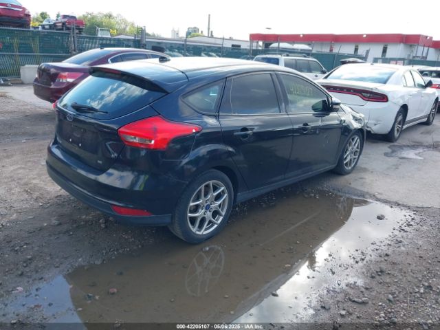 1FADP3K2XFL319559 Ford FOCUS SE