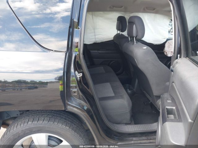 2016 JEEP COMPASS 1C4NJCBA2GD715553 Photo 7