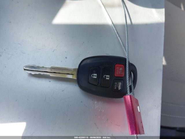 2T1BURHE8FC464122 Toyota COROLLA LE