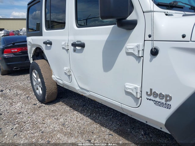 1C4HJXDN5KW618297 Jeep Wrangler Unlimited Sport S 4x4