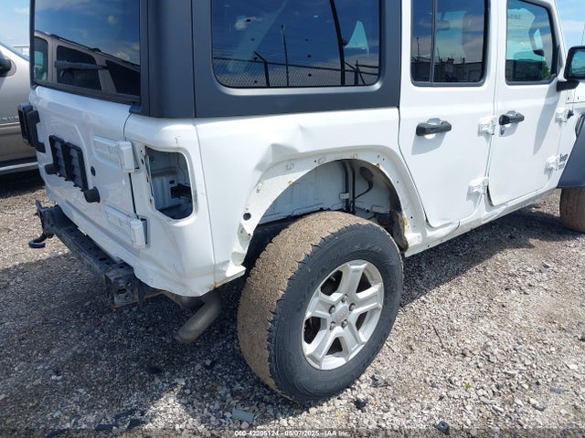 1C4HJXDN5KW618297 Jeep Wrangler Unlimited Sport S 4x4