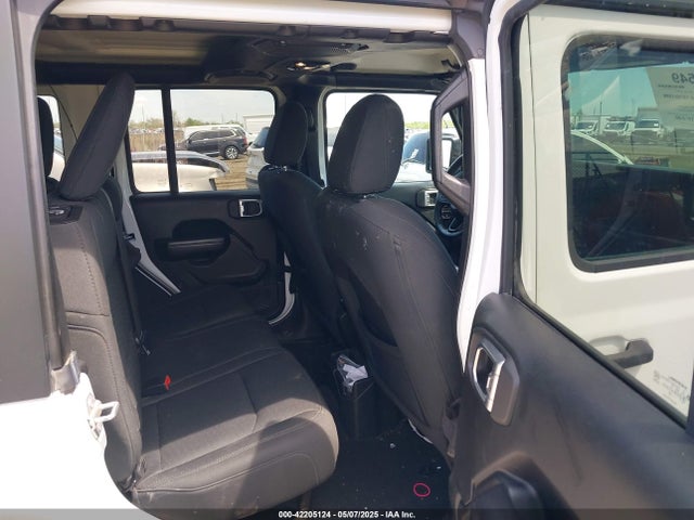 1C4HJXDN5KW618297 Jeep Wrangler Unlimited Sport S 4x4