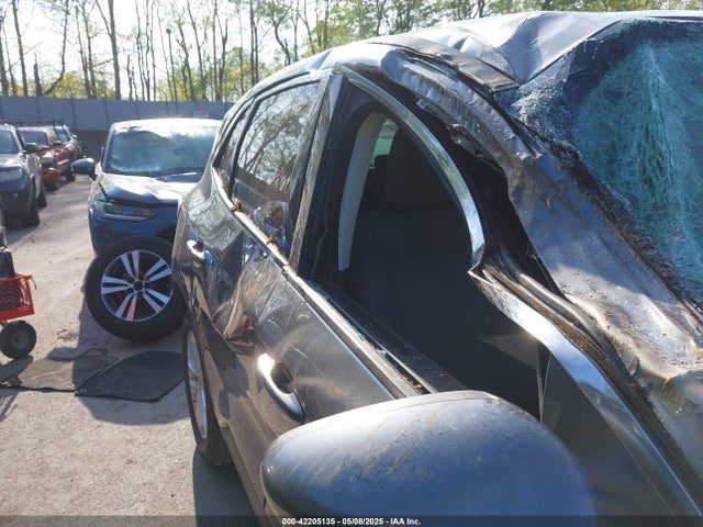 1FMCU9G66MUA11210 Ford ESCAPE SE