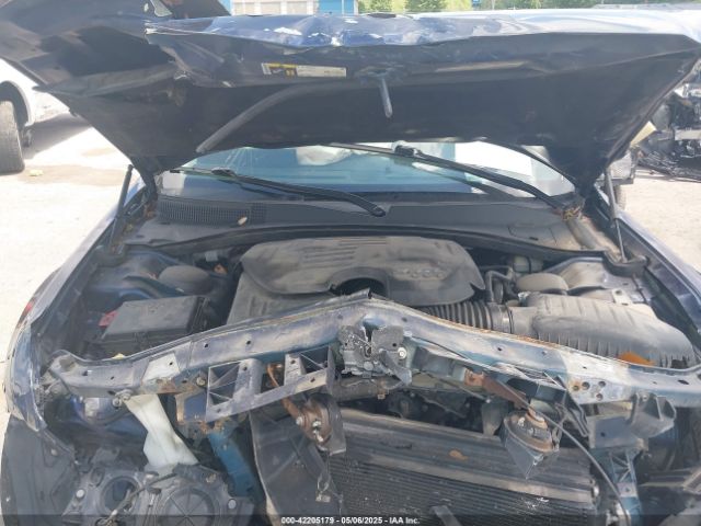 2C3CCAAG6FH931679 Chrysler 300