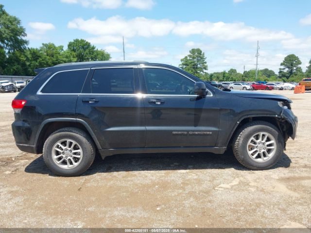 1C4RJEAG4KC690043 Jeep Grand Cherokee Laredo E 4x2