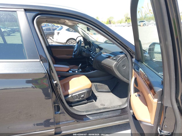 5UXWX9C38H0T20466 BMW X3