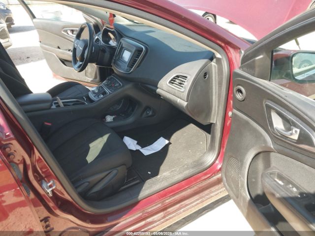 2016 CHRYSLER 200 1C3CCCAG9GN140051 Photo 4