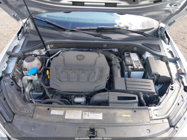 1VWBA7A38JC004818 Volkswagen Passat 2.0t Se