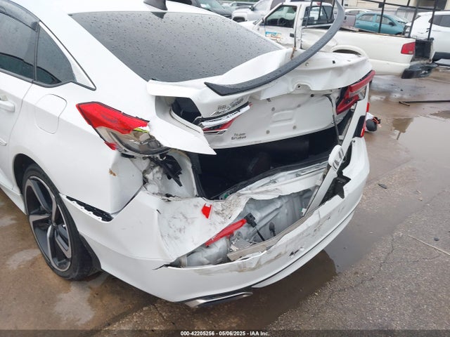 1HGCV1F3XNA024041 Honda Accord Sport
