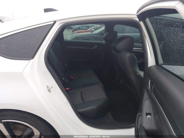1HGCV1F3XNA024041 Honda Accord Sport