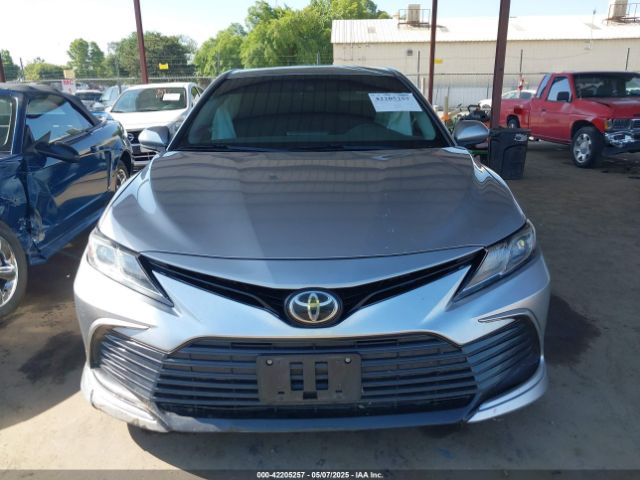 4T1C11AK1NU621288 Toyota CAMRY LE